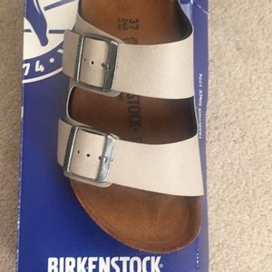 ‼️‼️Cute tan Birkenstock‼️‼️👡